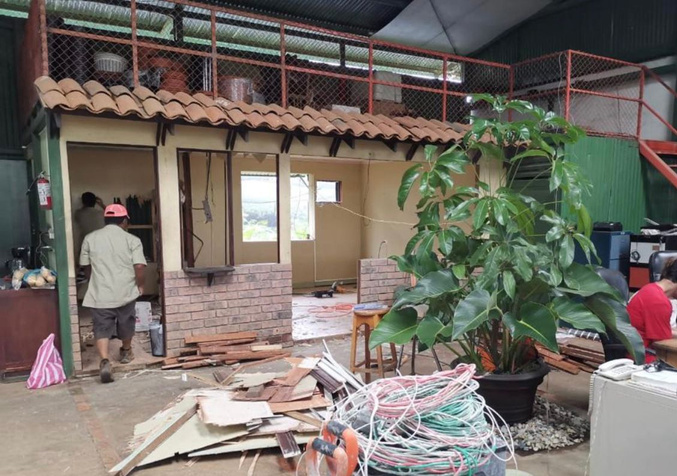Oficina antes de remodelar en Alajuela