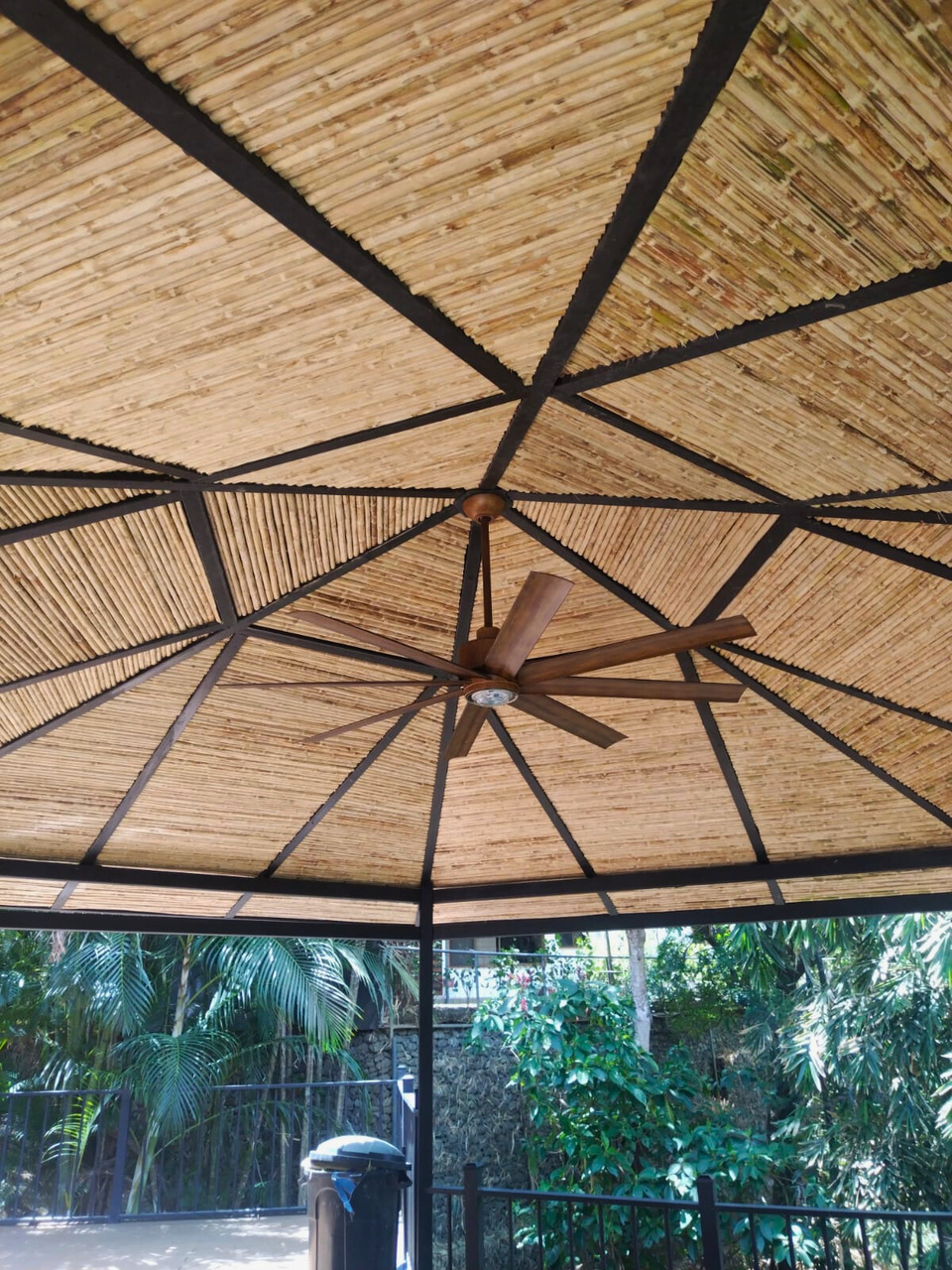 Exteriores y terrazas